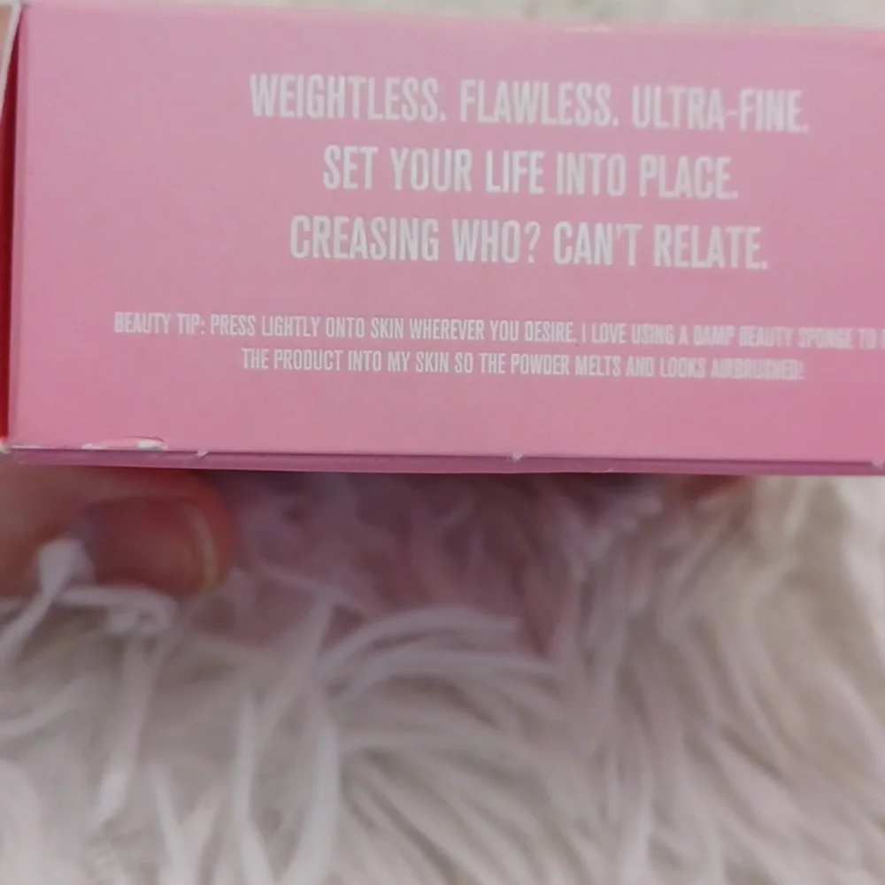 Jeffree Star Magic Star Carmel Luminous Setting Powder Soft Matte